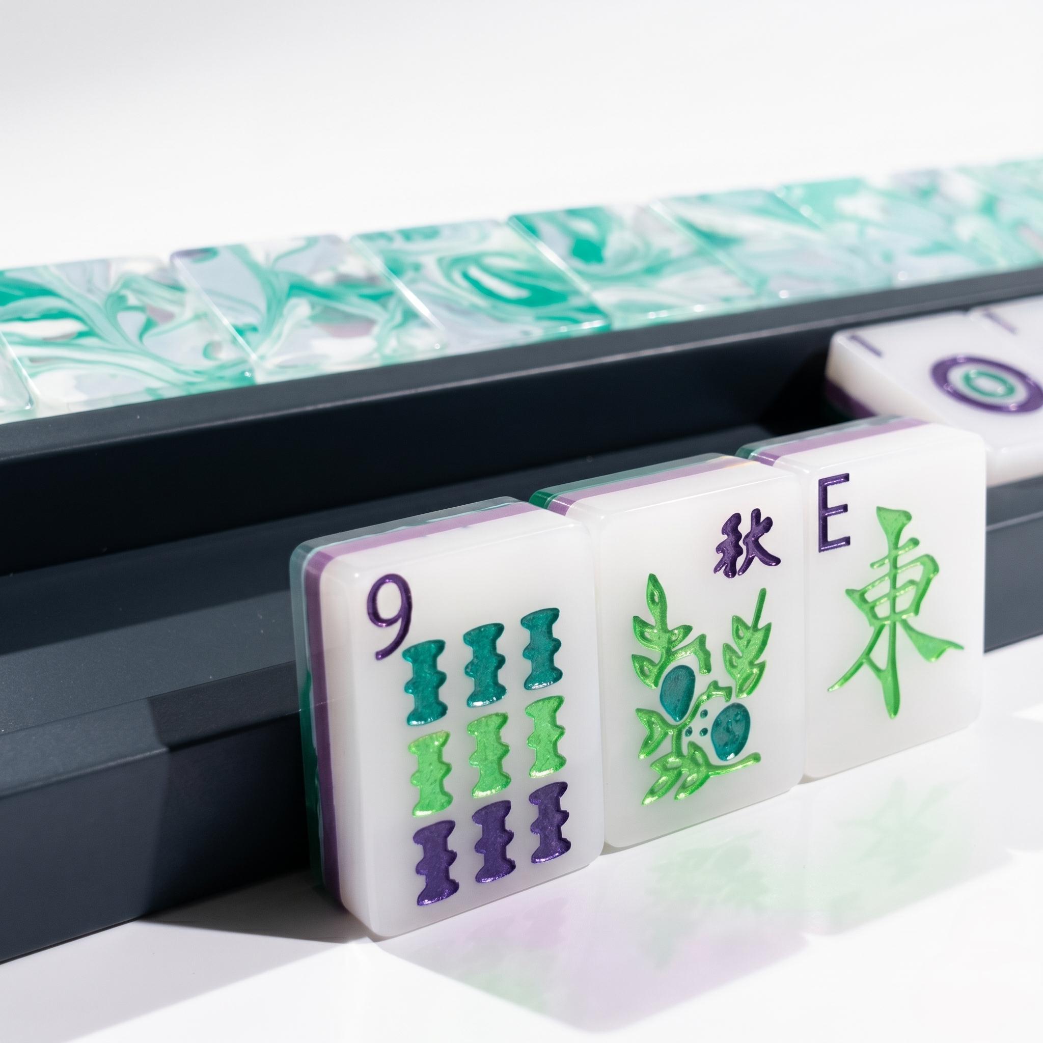 Jade Green Marble Lucite Mahjong Set — 160 Translucent Swirl Tiles - Image 4
