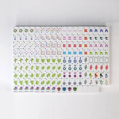 Blush Lotus Acrylic Mahjong Tiles – 160-Piece Set - Image 9